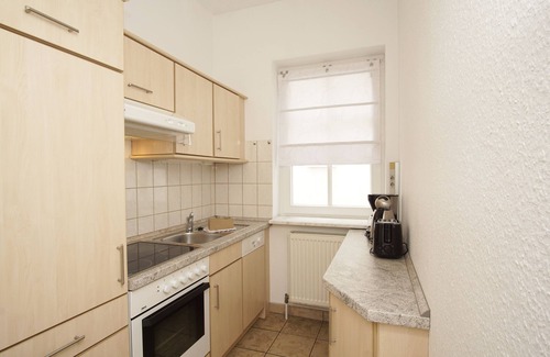 Binz Apartment | Directly on the beach promenade, balcony with sea view - Aparthotel Ostsee FeWo 06
