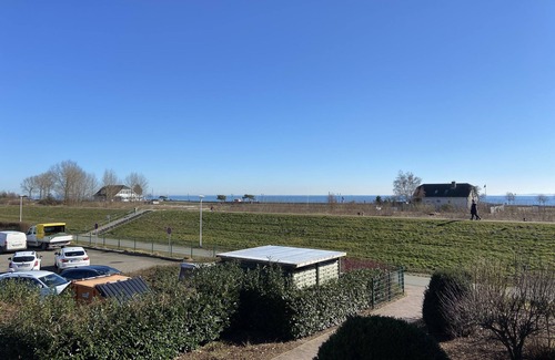 Groemitz Apartment | Directly on the dyke, sea view included!