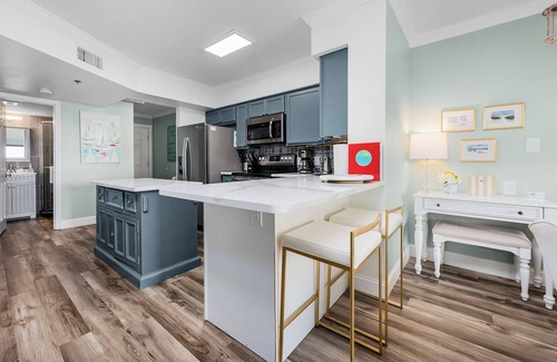 Navarre Beach Condo | Directly on the Gulf! Beautiful view from your private deck! Newly Renovated