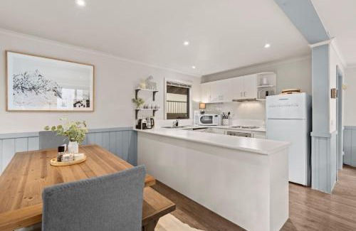 Mount Buller Ski Chalet | Disco 4
