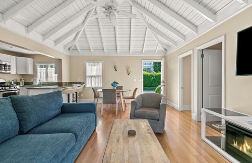 Easton's Point House | DISCOUNT WEEK OF JULY 19-26! Ocean views, Walk to Beach, Central AC, 4 Car Pk