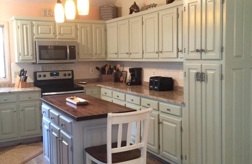 Corolla Light Villa | Discounted Aug 16-23! Semi- soundfront, close to beach!