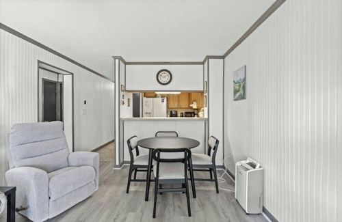 Windy Hill Condo | Discounted Side Unit - Ocean Pier IV 140