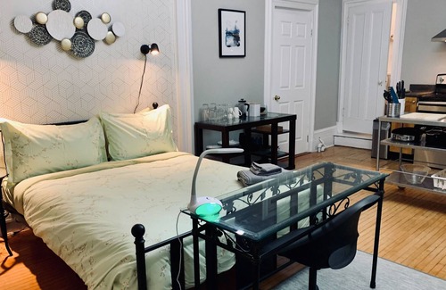 South End Apartment | Discover a cozy and comfortable haven for your stay in Halifax.