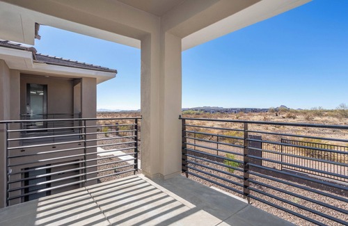 Desert View Condo | Discover Desert Luxury: Stunning 2-Bedroom, 2-Bath Condo, Pool, Dog Park & MORE