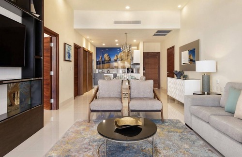 San Jose del Cabo Resort | Discover La Valencia-a modern oceanfront getaway resort in the new Cabo