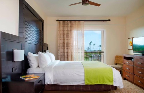 Poipu Resort | Discover Paradise at Marriott’s Waiohai Beach Club - 2 Bedroom Island View