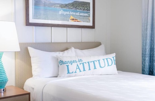 South Lake Tahoe Hotel | Discover Tahoe’s Beauty: 2 Affordable Units, Indoor Pool, Pets are Allowed