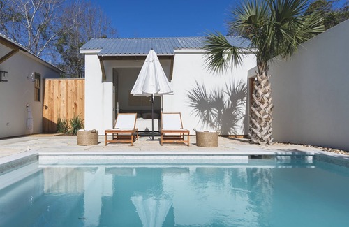 Arp House | Discover Wildfeather: Elegant + Serene Stay