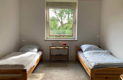 Kleinhennersdorf Bed & Breakfast | Discovering Heymannbaude - a cultural site close to nature