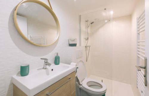 11th Arrondissement Apartment | Disponible - Paris - All Equipped Souplex - From 1 to 6 Guests - Departure up to 11am