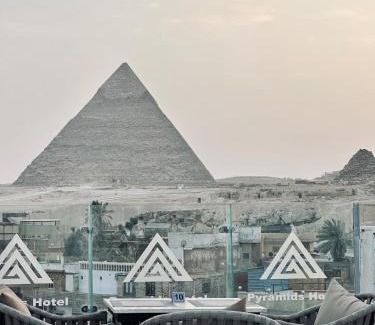 Al Haram Hotel | Diva Pyramids view inn