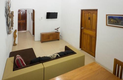 Dili House | Dive Timor Guesthouse and Apartments