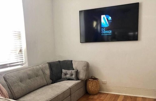 The Rocks Apartment | Divine Workers Cottage in The Rocks