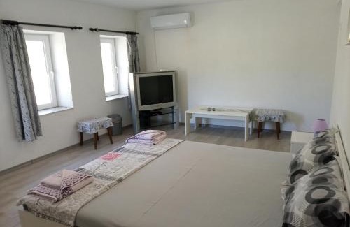 Krushuna House | Divna Guest House