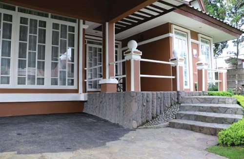 Cipanas Villa | Diyar Villas Puncak M6/12