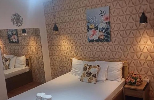 Cabanatuan Apartment | DJCI Apartelle with own kitchen and bath rm212