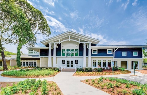 Sea Scape Resort | Dlx Suite w/ Indoor Resort Waterpark & Largest Outdoor Pool in the Outer Banks