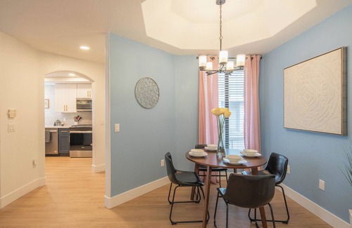 Kierland Condo | DND: Working Poolside Washer/Dryer Dedicated Desk