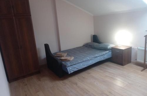 Mukachevo Apartment | DOBA - Центр з Кондиціонером 2 кім 6 міс