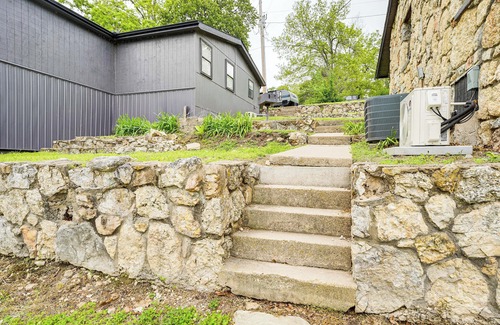 Tia Juana Cottage | Dock, Views & Grill: Spacious Grand Lake Lodge