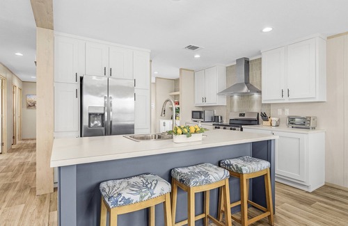 Charlotte Park House | Dockside Cottage | Boat Slip | Venice Waterway