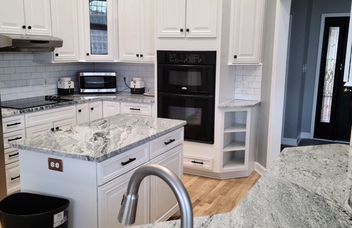 Sherrills Ford House | Dockside Daze - Lake Norman Lakefront property with plenty of space