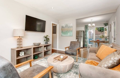 Church Street House | Dog-Friendly Home w/Private Fenced Yard+Workspace