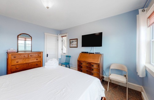 Port Clyde House | Dog-friendly house with Bay views, charming interior, & deck - snowbirds welcome