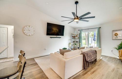 Sebastian Highlands House | Dog-Friendly Sebastian Home about 9 Mi to Beaches!