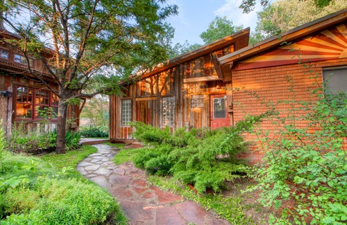 Moab Apartment | Dog-friendly studio in town - walkable to restaurants & creek-side trail