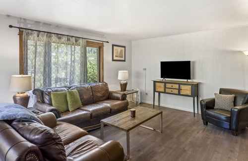 Steamboat Springs House | Dog Friendly, Private Mountain Getaway, views of gondola and lots of open space