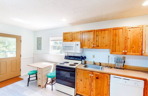 Frisco House | Dog-friendly, waterfront home w/sound access, patio & WiFi - walk to the beach