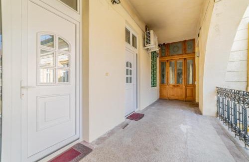 Erzsebetvaros Apartment | Dohány Residency Inner City Synagogue