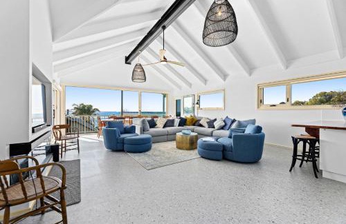 Dalmeny House | Dollini Views - Unit 2 - 14 Jocelyn St, Dalmeny