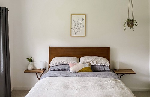 Lyonville House | Dolly’s Lyonville : a country escape with modern comfort & casual vibes