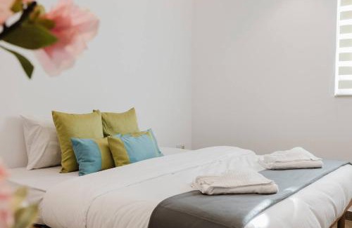 Qawra Apartment | Dolmen Court Qawra Fl13 W Shared Pool! By Homely