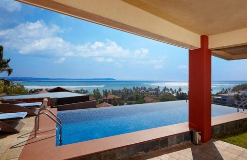 Reis Magos Villa | Dolphin Heights Ocean View Villa