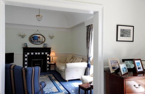 Charmouth House | Dolphin House