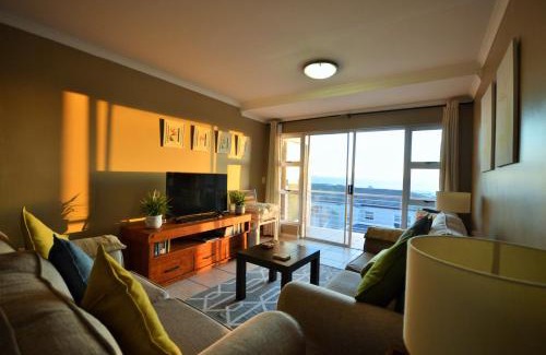 Big Bay Apartment | Dolphin Ridge 2 Bedroom with Balcony and Ocean Views