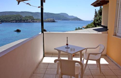 Lakones Hotel | Dolphin Sea View Rooms