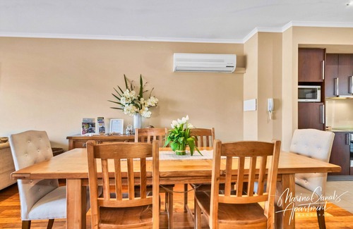 Mandurah Apartment | Dolphins At Your Balcony ⎈ Waterfront Home ~ Dolphin Quay