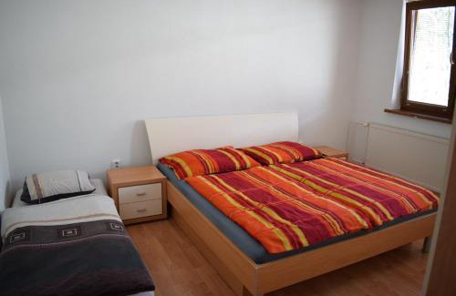 Ruzomberok House | Domček pod Kalváriou