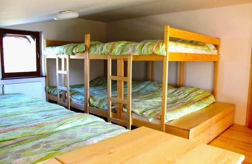 Kamnik Bed & Breakfast | Domžalski dom na Veliki Planini