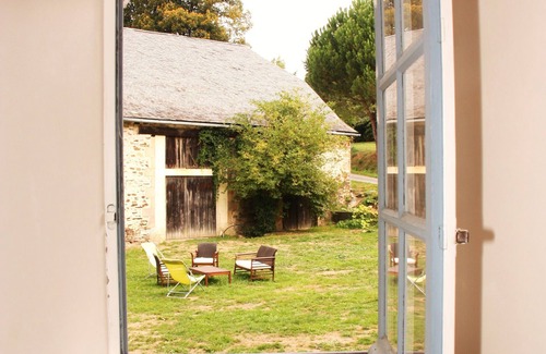 Saint-Germain-les-Vergnes Cottage | Domaine de la Clauzade, nature break in Corrèze