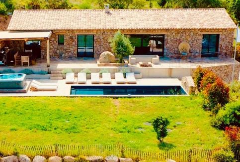 Figari Villa | Domaine Aria di Terra*