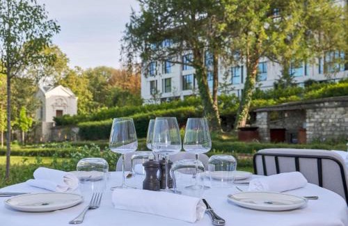Issy-les-Moulineaux Hotel | Domaine de la Reine Margot Paris-Issy - MGallery Collection
