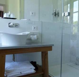 Saulon-la-Rue Hotel | Domaine de Saulon