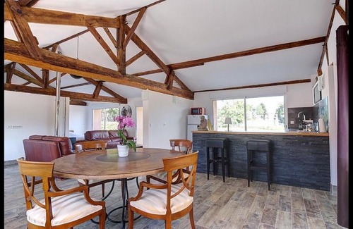 Tournus House | Domaine des jardins de la Saône