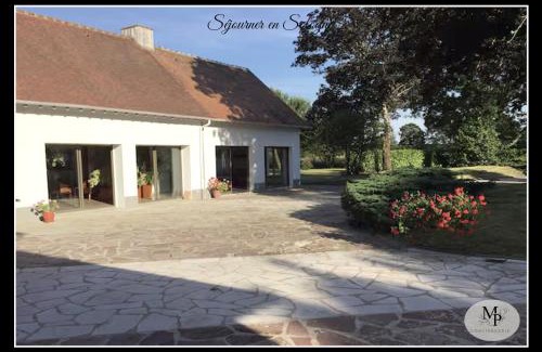 La Ferte-Saint-Cyr Apartment | Domaine des Pommiers en fête